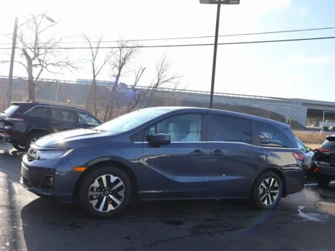 More photos of 2026 Honda Odyssey EX-L at Jay Wolfe Honda, MO