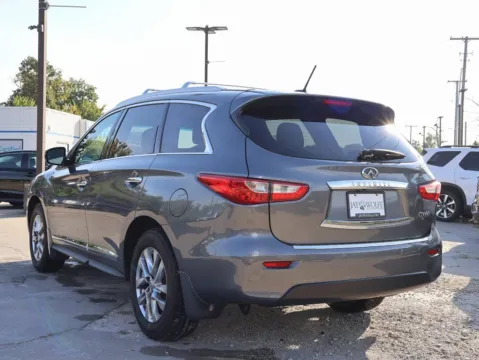 More photos of 2015 INFINITI QX60 at Jay Wolfe Honda, MO