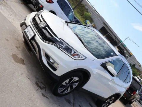 Another view of 2015 Honda CR-V Touring for sale in Kansas City, MO at Jay Wolfe Honda