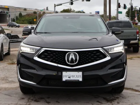 Photos of 2021 Acura RDX w/Technology Package for sale in Kansas City, MO at Jay Wolfe Honda