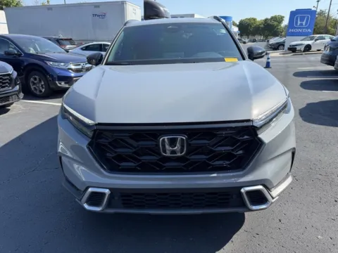 Photos of 2023 Honda CR-V Hybrid Sport Touring for sale in Kansas City, MO at Jay Wolfe Honda