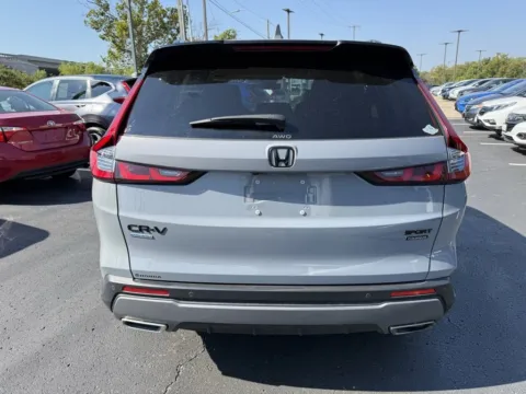 More photos of 2023 Honda CR-V Hybrid Sport Touring at Jay Wolfe Honda, MO