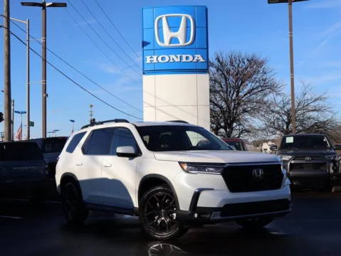 White 2025 Honda Pilot Touring+ for sale in Kansas City, MO