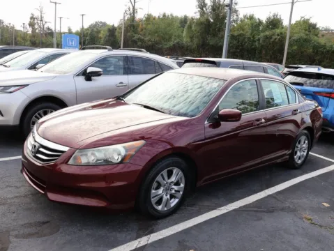 More photos of 2011 Honda Accord Sdn LX-P at Jay Wolfe Honda, MO