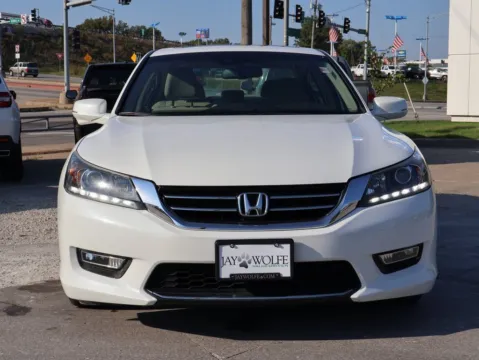 Photos of 2013 Honda Accord Sdn EX-L for sale in Kansas City, MO at Jay Wolfe Honda