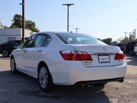 More photos of 2013 Honda Accord Sdn EX-L at Jay Wolfe Honda, MO