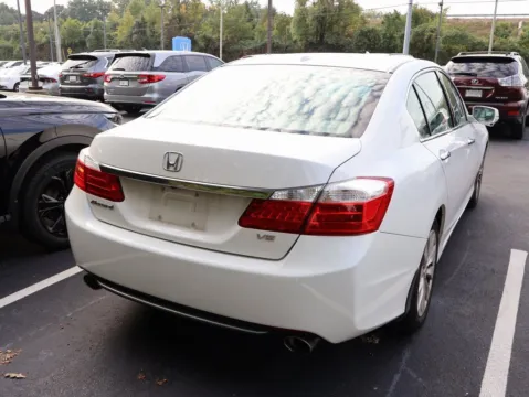 More photos of 2013 Honda Accord Sdn EX-L at Jay Wolfe Honda, MO