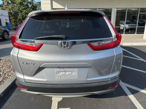 More photos of 2018 Honda CR-V EX-L at Jay Wolfe Honda, MO