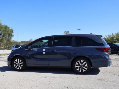 More photos of 2026 Honda Odyssey EX-L at Jay Wolfe Honda, MO