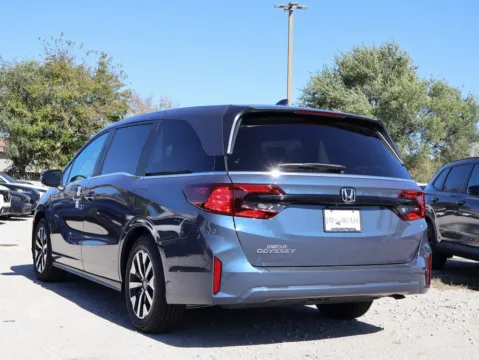 More photos of 2026 Honda Odyssey EX-L at Jay Wolfe Honda, MO