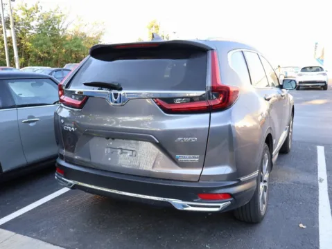 More photos of 2021 Honda CR-V Hybrid Touring at Jay Wolfe Honda, MO