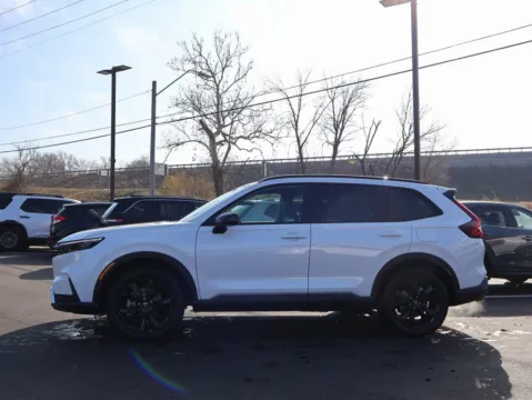 More photos of 2026 Honda CR-V Hybrid Sport Touring at Jay Wolfe Honda, MO