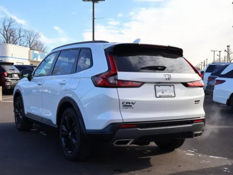 More photos of 2026 Honda CR-V Hybrid Sport Touring at Jay Wolfe Honda, MO