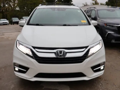Photos of 2020 Honda Odyssey Elite for sale in Kansas City, MO at Jay Wolfe Honda