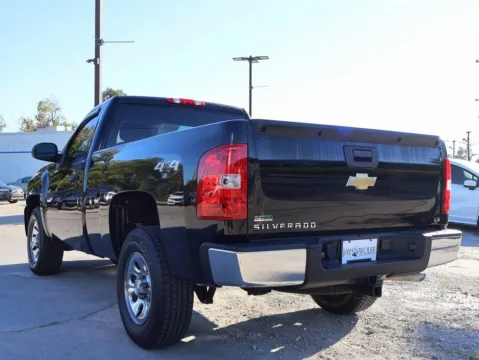 More photos of 2011 Chevrolet Silverado 1500 Work Truck at Jay Wolfe Honda, MO