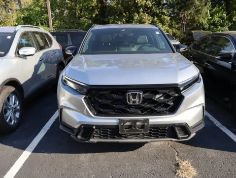 Photos of 2024 Honda CR-V Hybrid Sport-L for sale in Kansas City, MO at Jay Wolfe Honda
