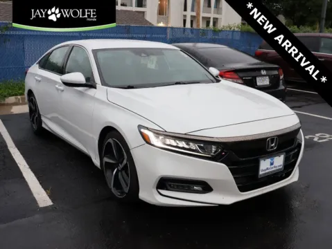 White 2018 Honda Accord Sedan Sport 1.5T for sale in Kansas City, MO