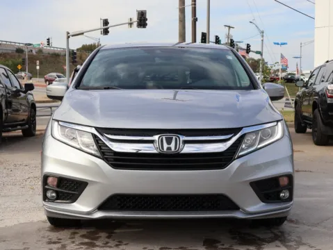 Photos of 2019 Honda Odyssey EX-L for sale in Kansas City, MO at Jay Wolfe Honda