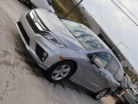 Another view of 2019 Honda Odyssey EX-L for sale in Kansas City, MO at Jay Wolfe Honda