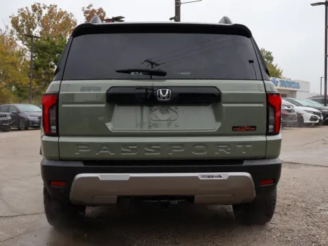 More photos of 2026 Honda Passport TrailSport Elite at Jay Wolfe Honda, MO