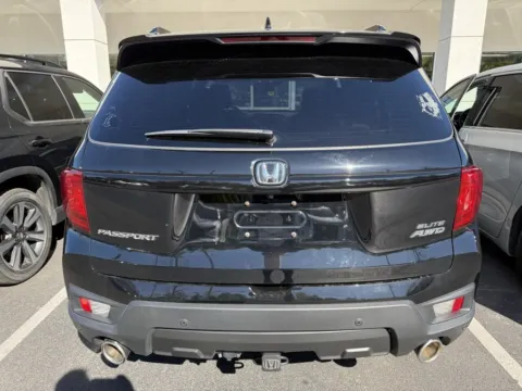 More photos of 2023 Honda Passport Elite at Jay Wolfe Honda, MO