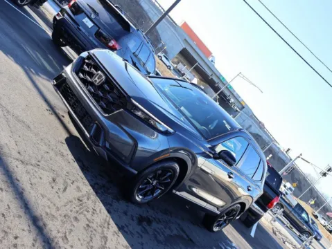 Another view of 2026 Honda CR-V Hybrid Sport-L for sale in Kansas City, MO at Jay Wolfe Honda