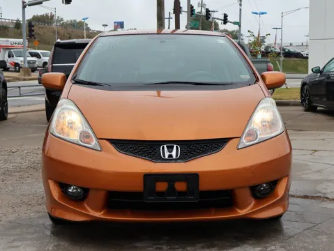 Photos of 2009 Honda Fit Sport w/Navi for sale in Kansas City, MO at Jay Wolfe Honda