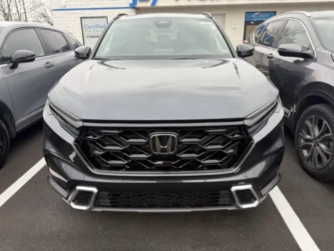 Photos of 2026 Honda CR-V Hybrid Sport Touring for sale in Kansas City, MO at Jay Wolfe Honda