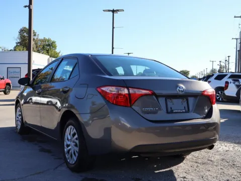 More photos of 2017 Toyota Corolla L at Jay Wolfe Honda, MO