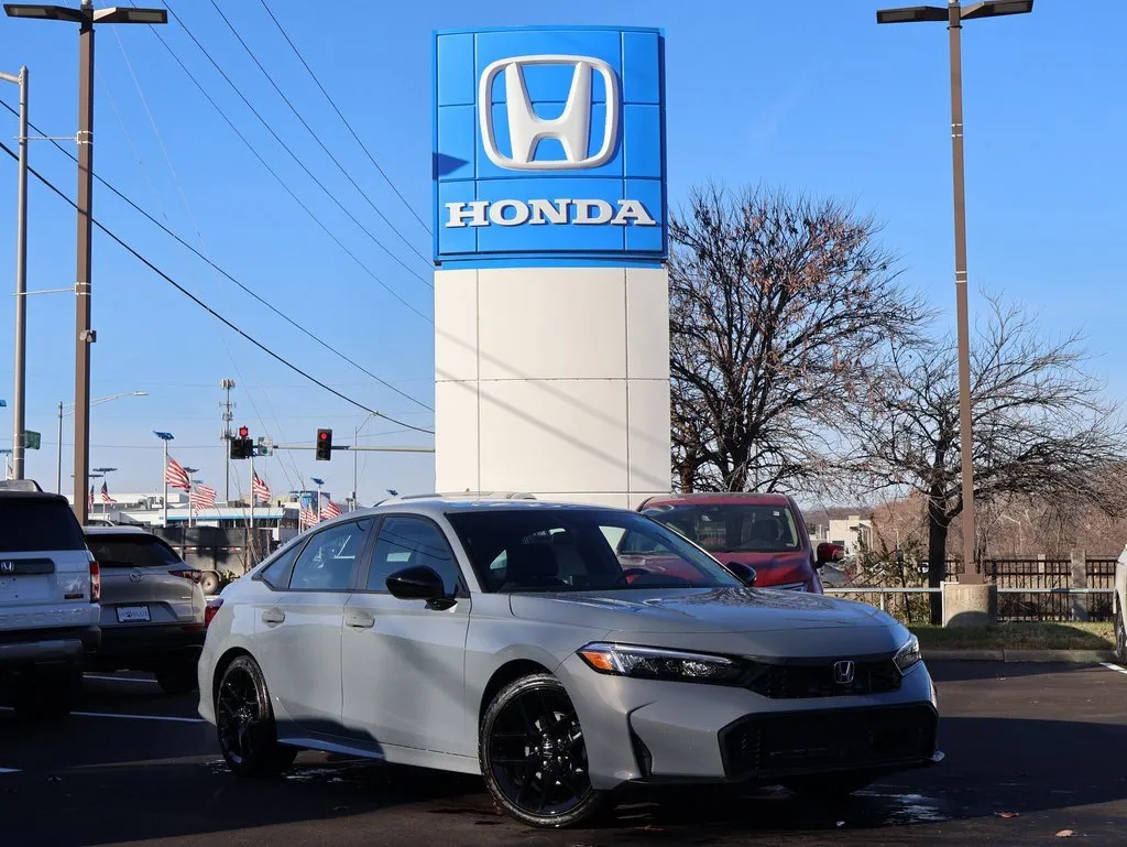 2026 Honda Civic Sport's photo