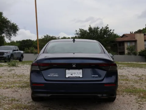 More photos of 2025 Honda Accord Hybrid EX-L at Jay Wolfe Honda, MO