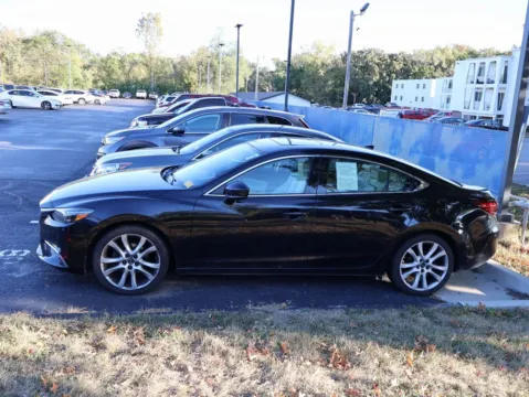 More photos of 2017 Mazda Mazda6 Touring at Jay Wolfe Honda, MO