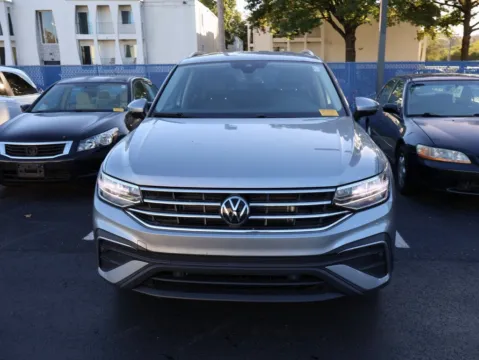 Photos of 2022 Volkswagen Tiguan SE for sale in Kansas City, MO at Jay Wolfe Honda