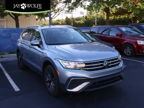 Silver 2022 Volkswagen Tiguan SE for sale in Kansas City, MO