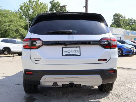 More photos of 2025 Honda Pilot TrailSport at Jay Wolfe Honda, MO