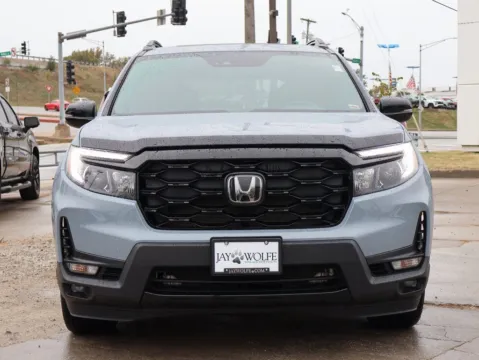 Photos of 2023 Honda Passport Elite for sale in Kansas City, MO at Jay Wolfe Honda