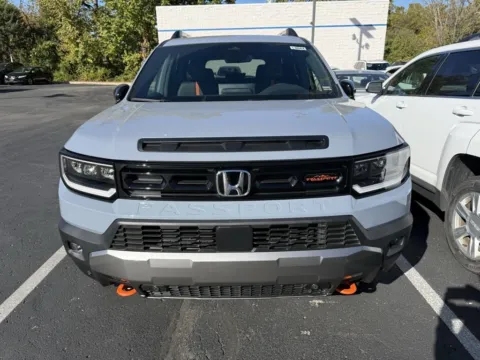 Photos of 2026 Honda Passport TrailSport for sale in Kansas City, MO at Jay Wolfe Honda