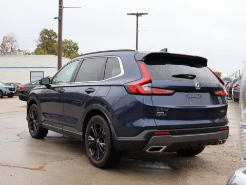 More photos of 2025 Honda CR-V Hybrid Sport Touring at Jay Wolfe Honda, MO