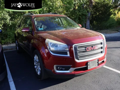 Red 2015 GMC Acadia SLT for sale in Kansas City, MO
