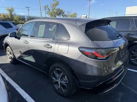 More photos of 2025 Honda HR-V EX-L at Jay Wolfe Honda, MO
