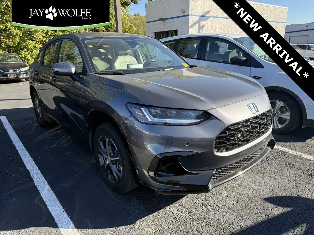 Used 2025 Honda HR-V EX-L with VIN 3CZRZ2H79SM735676 for sale in Kansas City