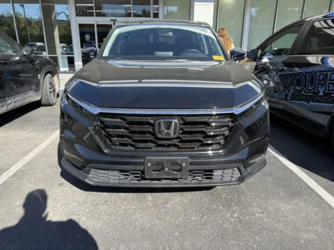 Photos of 2024 Honda CR-V EX for sale in Kansas City, MO at Jay Wolfe Honda