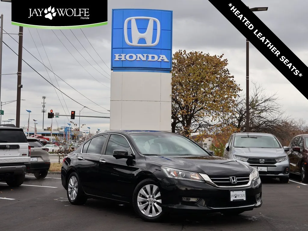 Used 2013 Honda Accord EX-L with VIN 1HGCR2F8XDA052507 for sale in Kansas City