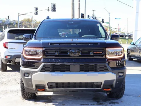 Photos of 2026 Honda Passport TrailSport Elite Blackout for sale in Kansas City, MO at Jay Wolfe Honda