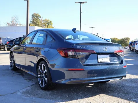 More photos of 2025 Honda Civic Sedan Hybrid Sport at Jay Wolfe Honda, MO