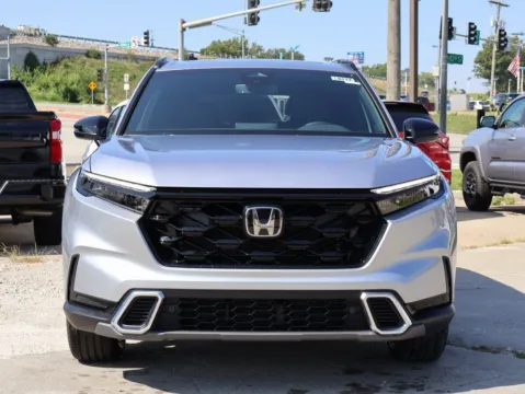 Photos of 2026 Honda CR-V Hybrid Sport Touring for sale in Kansas City, MO at Jay Wolfe Honda