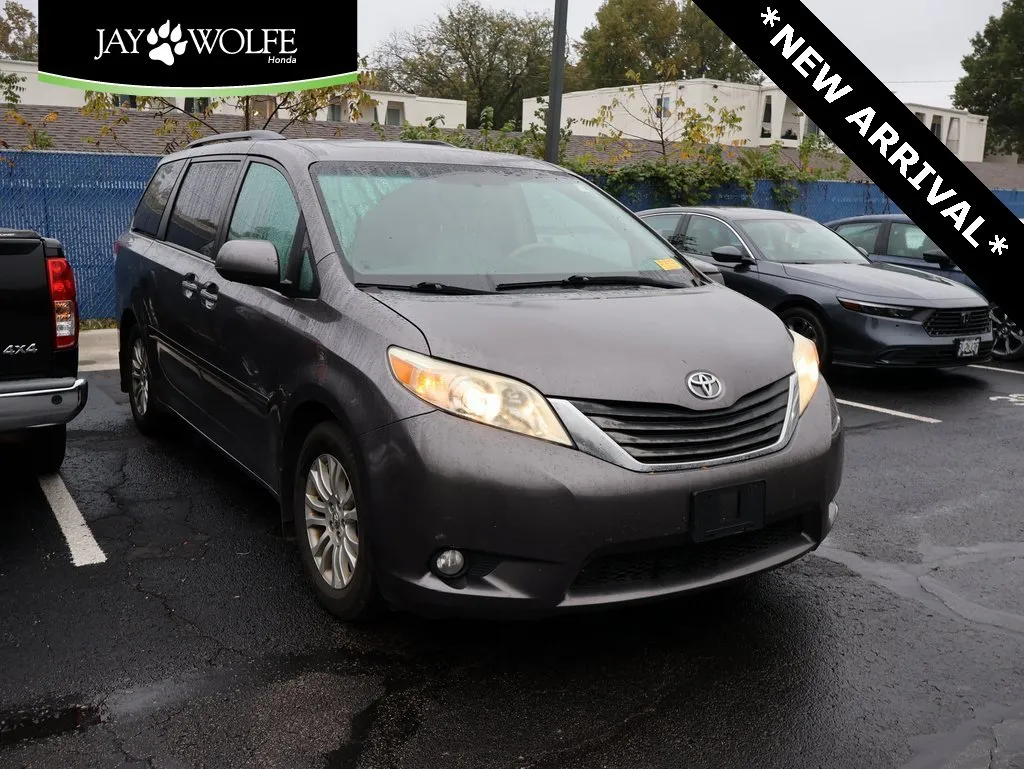2011 Toyota Sienna Ltd