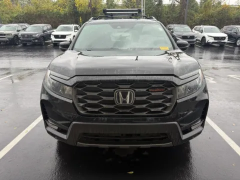 Photos of 2022 Honda Passport TrailSport for sale in Kansas City, MO at Jay Wolfe Honda
