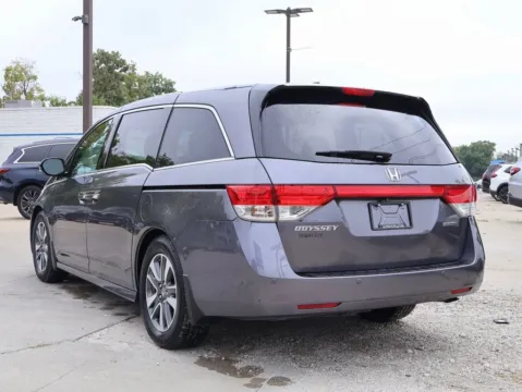 More photos of 2016 Honda Odyssey Touring at Jay Wolfe Honda, MO