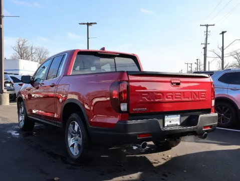 More photos of 2026 Honda Ridgeline RTL at Jay Wolfe Honda, MO